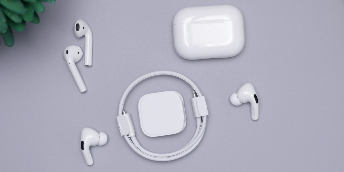 Thespark Shop Batman Style Wireless Bluetooth Earbuds